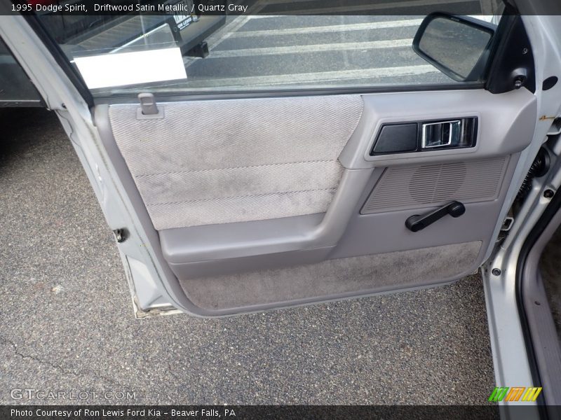 Door Panel of 1995 Spirit 