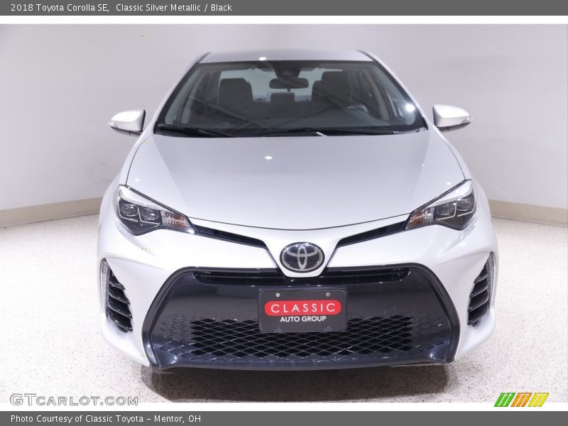 Classic Silver Metallic / Black 2018 Toyota Corolla SE
