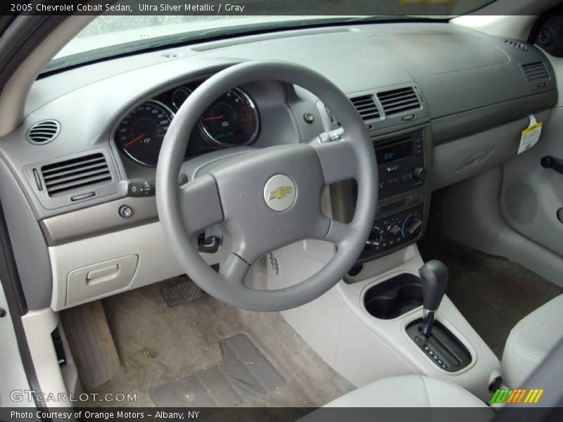 Ultra Silver Metallic / Gray 2005 Chevrolet Cobalt Sedan