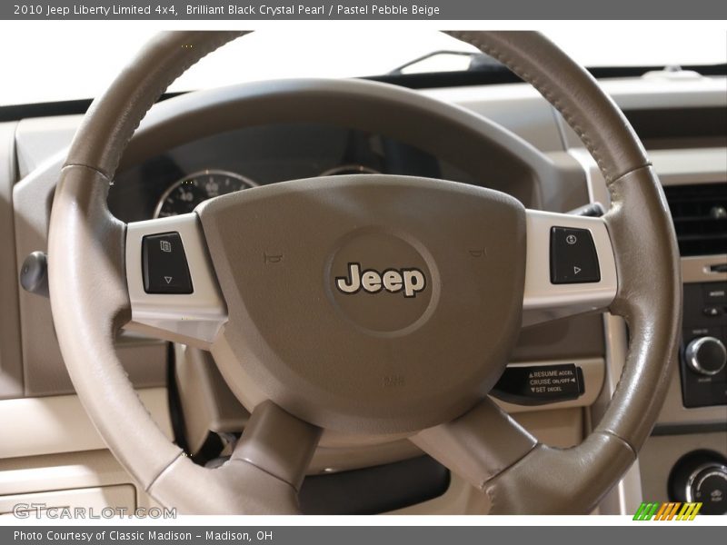 Brilliant Black Crystal Pearl / Pastel Pebble Beige 2010 Jeep Liberty Limited 4x4