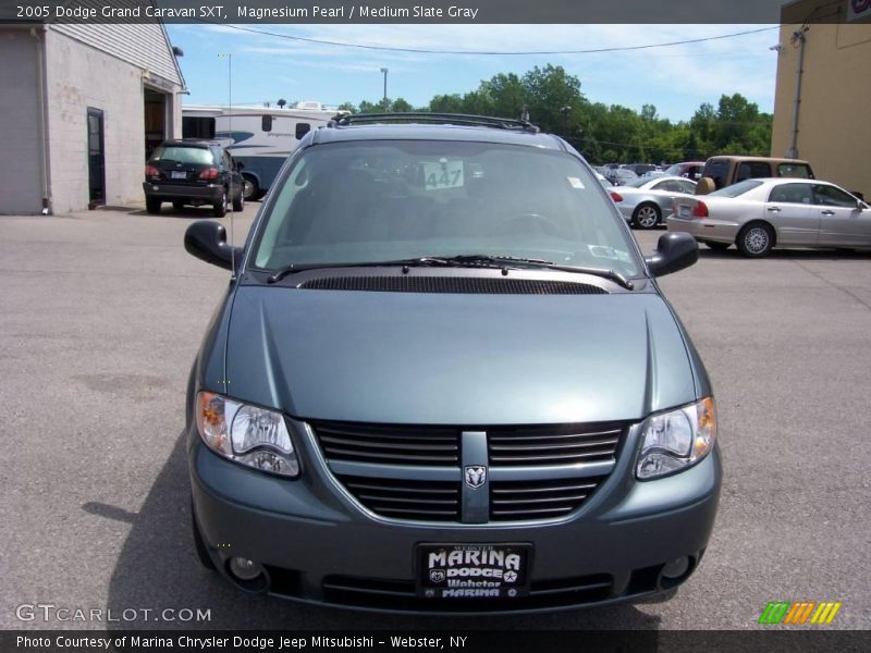 Magnesium Pearl / Medium Slate Gray 2005 Dodge Grand Caravan SXT