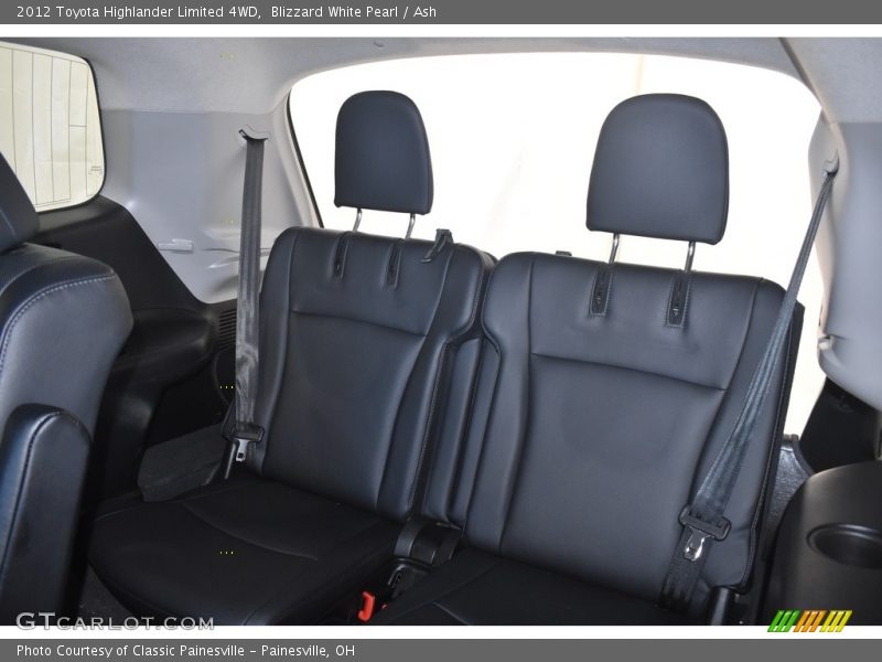 Blizzard White Pearl / Ash 2012 Toyota Highlander Limited 4WD