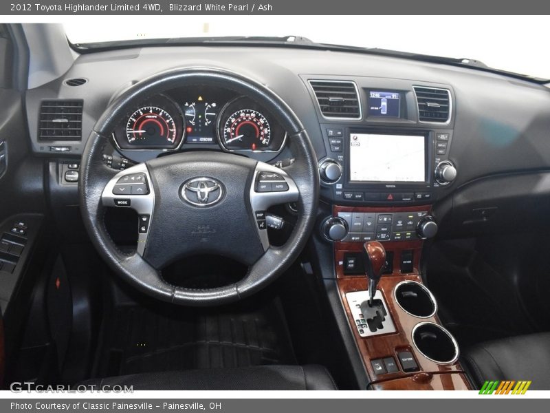 Blizzard White Pearl / Ash 2012 Toyota Highlander Limited 4WD
