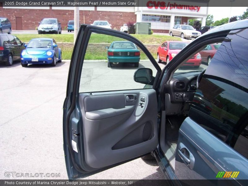 Magnesium Pearl / Medium Slate Gray 2005 Dodge Grand Caravan SXT