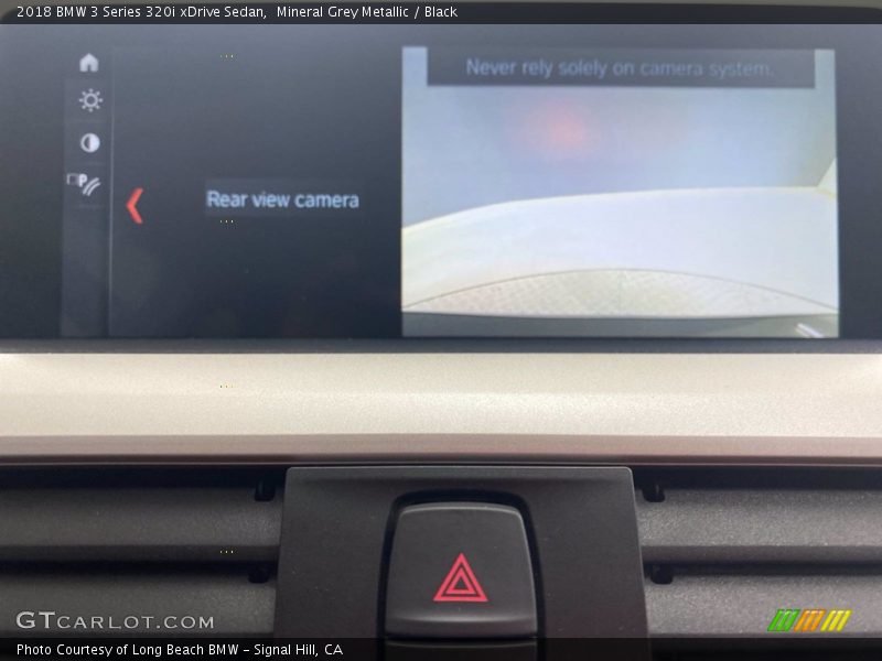 Mineral Grey Metallic / Black 2018 BMW 3 Series 320i xDrive Sedan