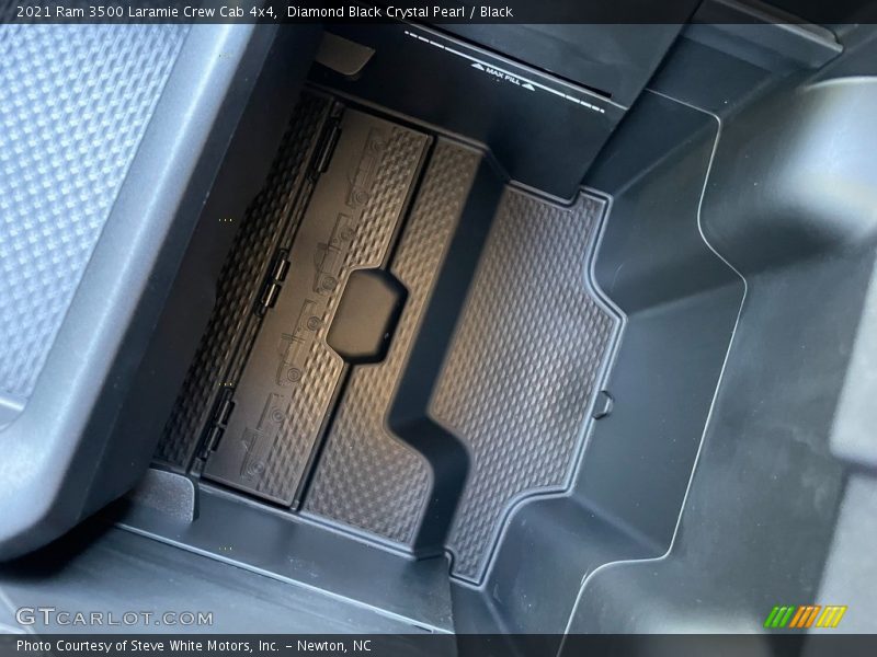 Diamond Black Crystal Pearl / Black 2021 Ram 3500 Laramie Crew Cab 4x4