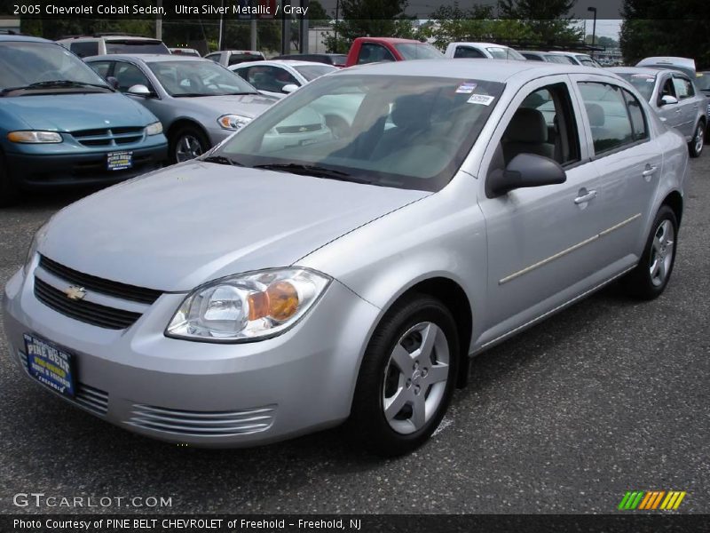 Ultra Silver Metallic / Gray 2005 Chevrolet Cobalt Sedan