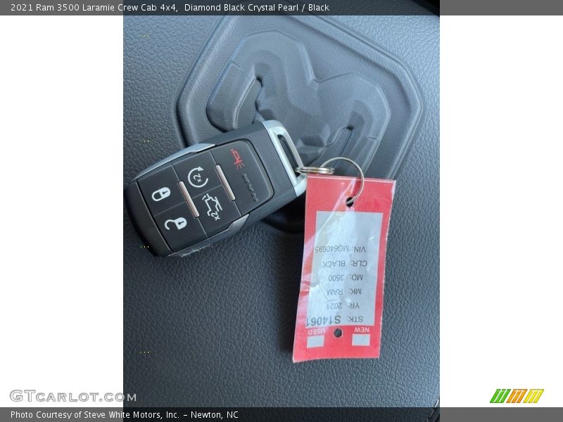 Diamond Black Crystal Pearl / Black 2021 Ram 3500 Laramie Crew Cab 4x4