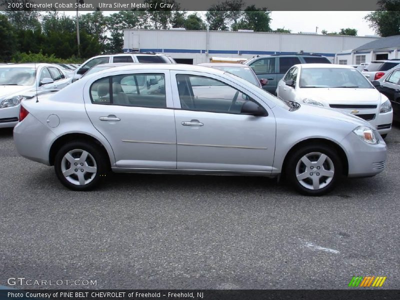 Ultra Silver Metallic / Gray 2005 Chevrolet Cobalt Sedan
