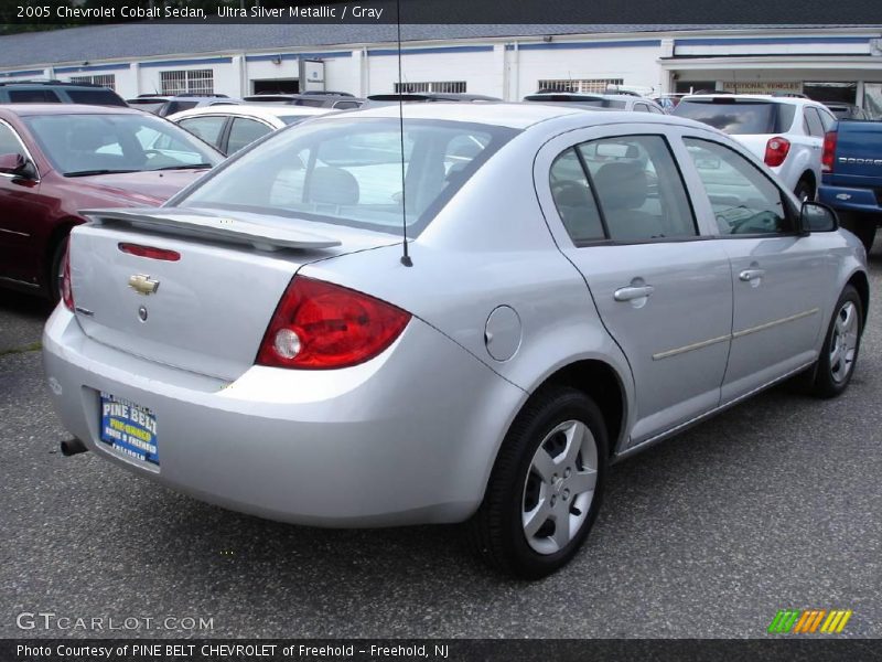 Ultra Silver Metallic / Gray 2005 Chevrolet Cobalt Sedan