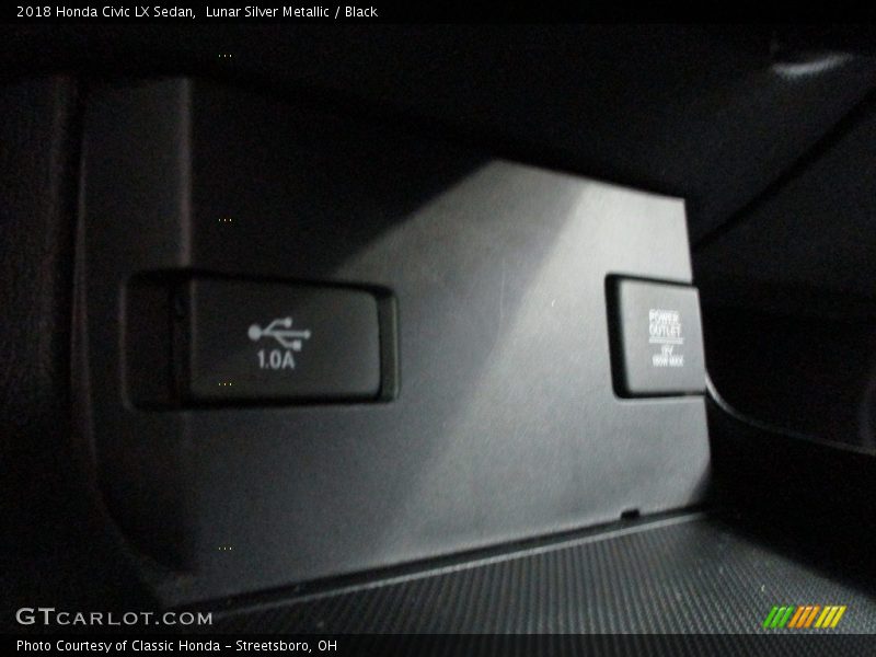 Lunar Silver Metallic / Black 2018 Honda Civic LX Sedan
