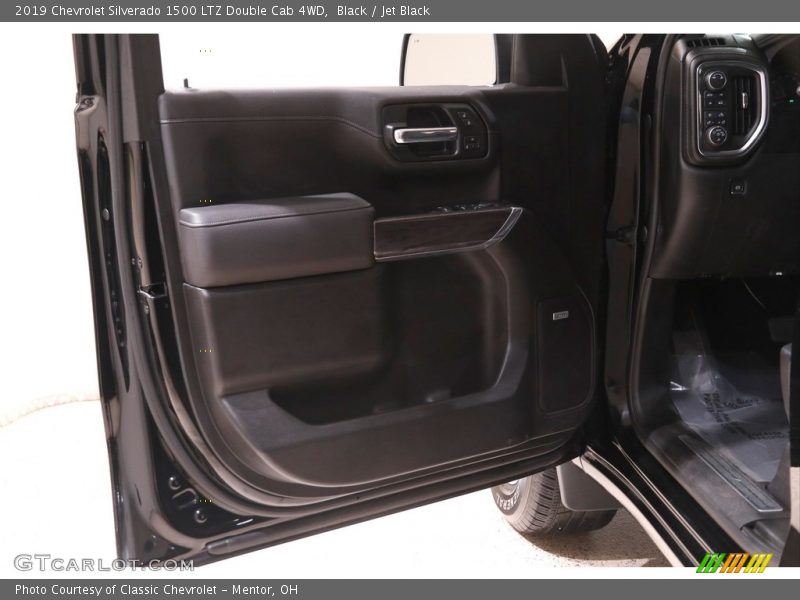 Black / Jet Black 2019 Chevrolet Silverado 1500 LTZ Double Cab 4WD