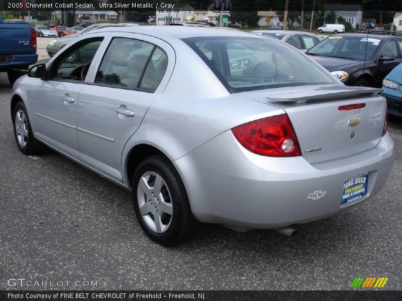 Ultra Silver Metallic / Gray 2005 Chevrolet Cobalt Sedan