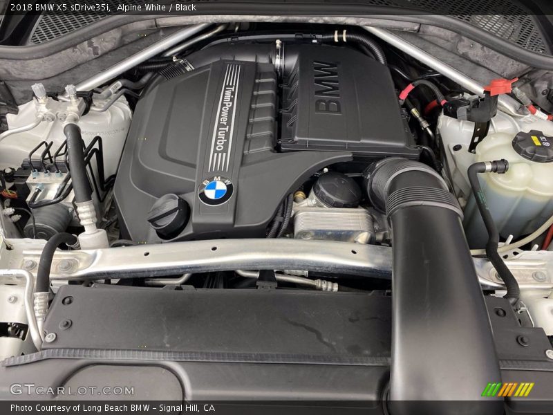Alpine White / Black 2018 BMW X5 sDrive35i