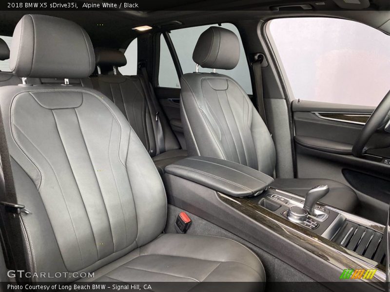Alpine White / Black 2018 BMW X5 sDrive35i