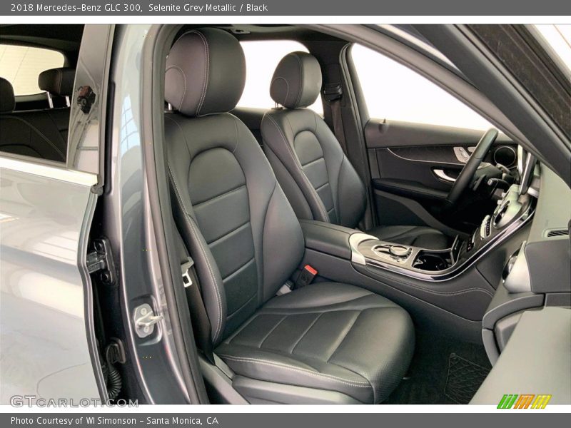 Selenite Grey Metallic / Black 2018 Mercedes-Benz GLC 300