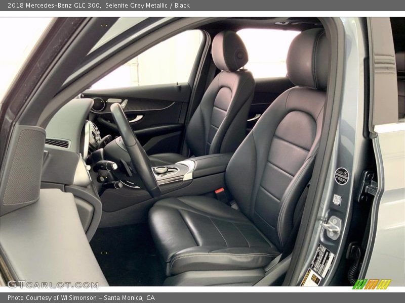 Selenite Grey Metallic / Black 2018 Mercedes-Benz GLC 300