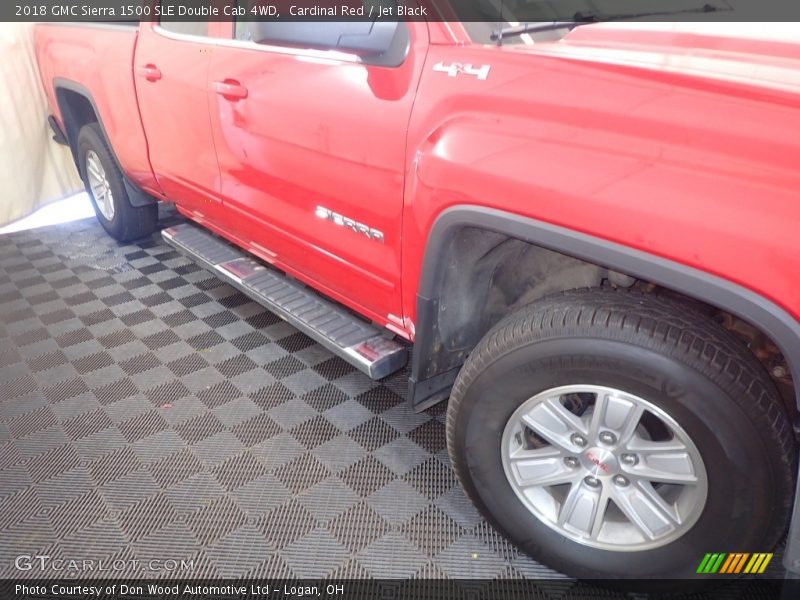 Cardinal Red / Jet Black 2018 GMC Sierra 1500 SLE Double Cab 4WD