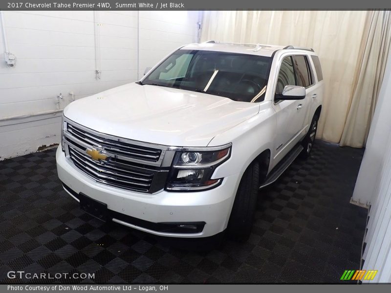 Summit White / Jet Black 2017 Chevrolet Tahoe Premier 4WD