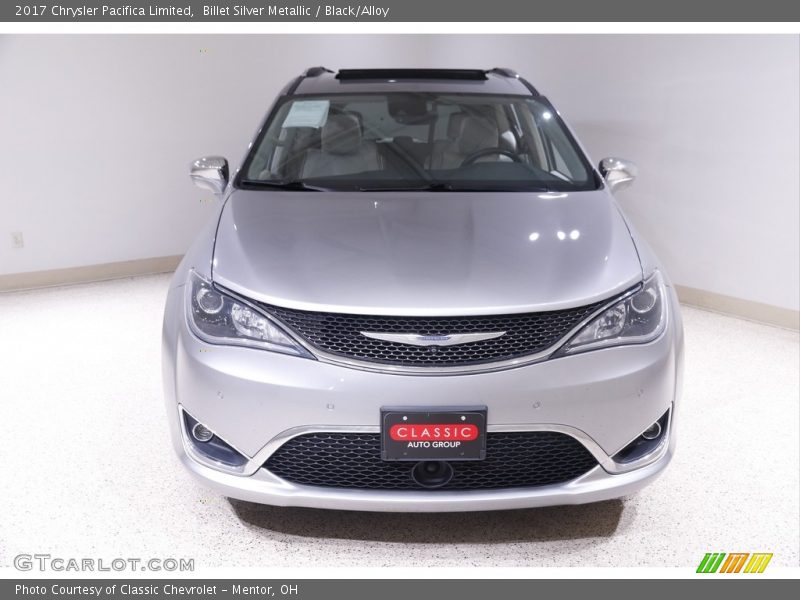 Billet Silver Metallic / Black/Alloy 2017 Chrysler Pacifica Limited