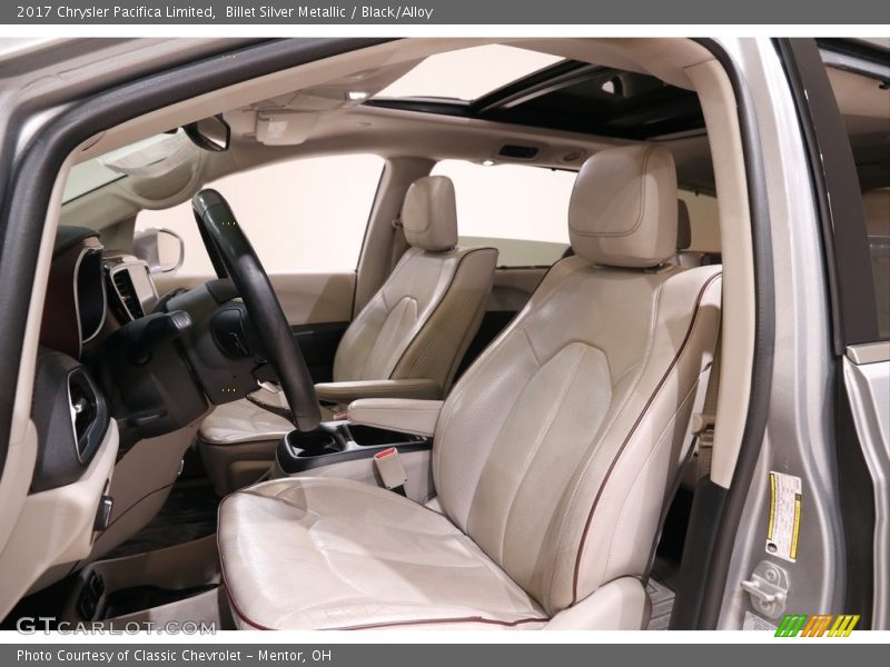 Billet Silver Metallic / Black/Alloy 2017 Chrysler Pacifica Limited