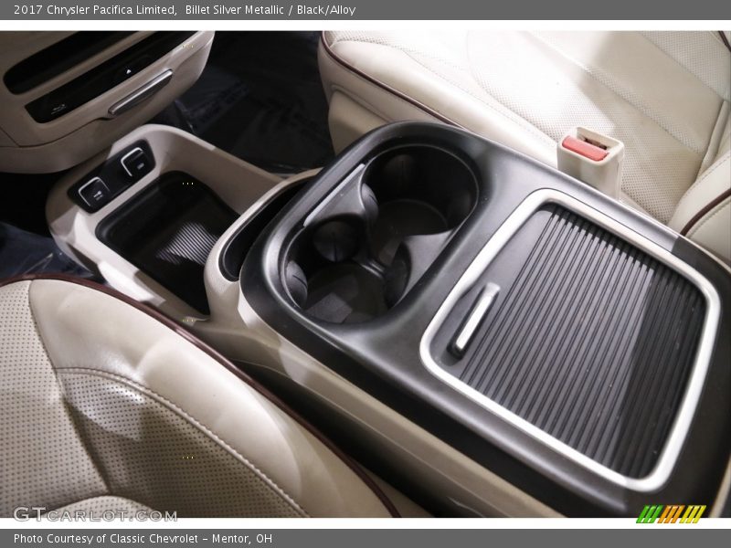Billet Silver Metallic / Black/Alloy 2017 Chrysler Pacifica Limited
