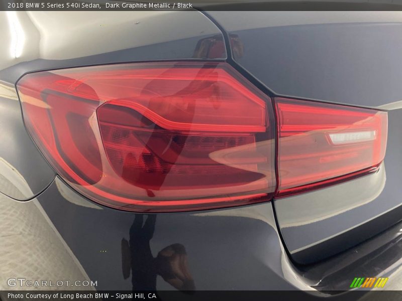 Dark Graphite Metallic / Black 2018 BMW 5 Series 540i Sedan