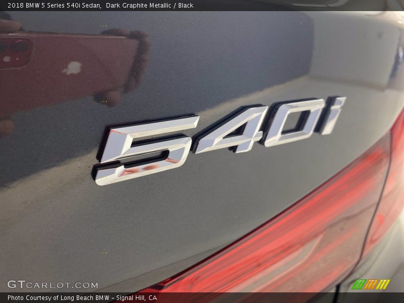 Dark Graphite Metallic / Black 2018 BMW 5 Series 540i Sedan