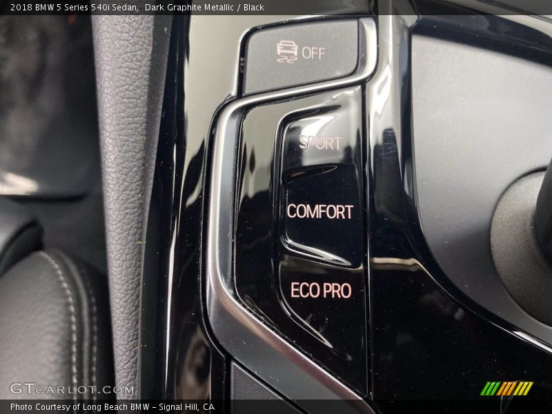 Dark Graphite Metallic / Black 2018 BMW 5 Series 540i Sedan