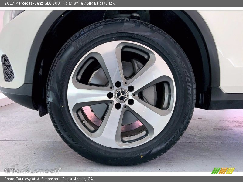 Polar White / Silk Beige/Black 2017 Mercedes-Benz GLC 300