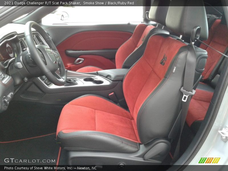  2021 Challenger R/T Scat Pack Shaker Black/Ruby Red Interior