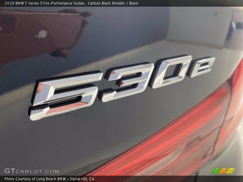 Carbon Black Metallic / Black 2018 BMW 5 Series 530e iPerfomance Sedan