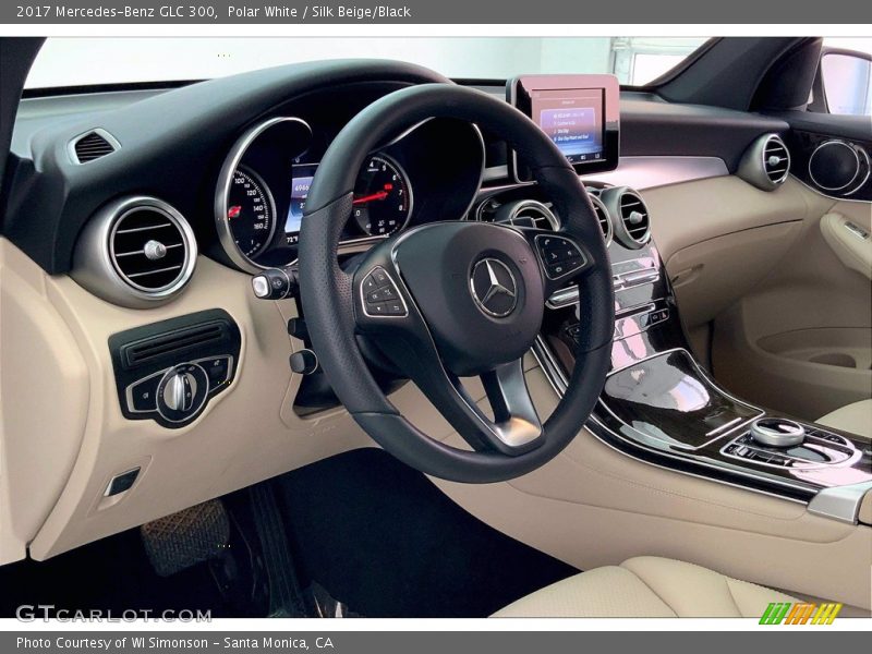 Polar White / Silk Beige/Black 2017 Mercedes-Benz GLC 300