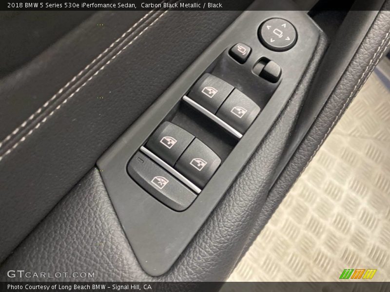 Carbon Black Metallic / Black 2018 BMW 5 Series 530e iPerfomance Sedan