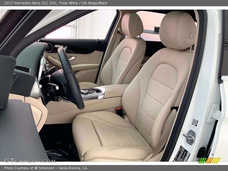 Polar White / Silk Beige/Black 2017 Mercedes-Benz GLC 300