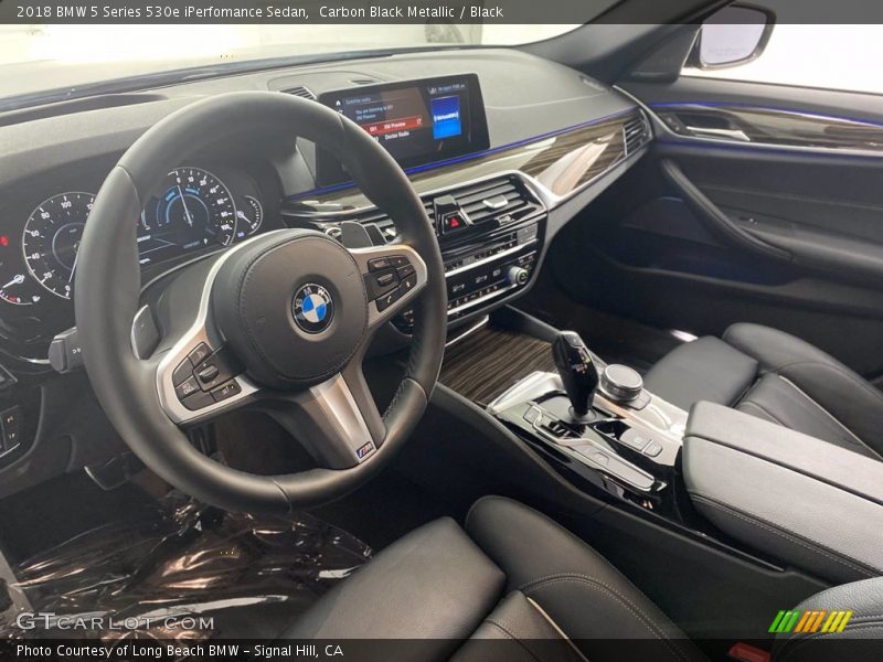 Carbon Black Metallic / Black 2018 BMW 5 Series 530e iPerfomance Sedan