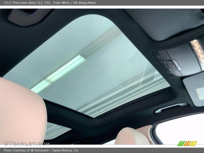 Polar White / Silk Beige/Black 2017 Mercedes-Benz GLC 300