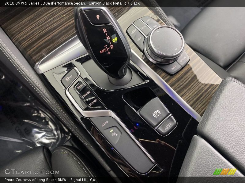 Carbon Black Metallic / Black 2018 BMW 5 Series 530e iPerfomance Sedan