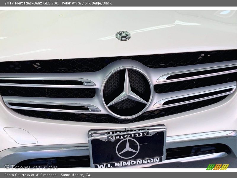 Polar White / Silk Beige/Black 2017 Mercedes-Benz GLC 300