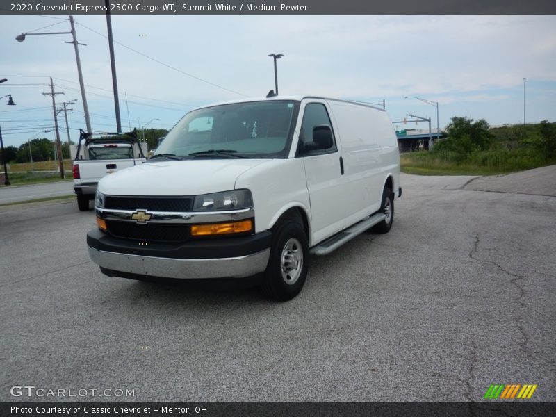 Summit White / Medium Pewter 2020 Chevrolet Express 2500 Cargo WT