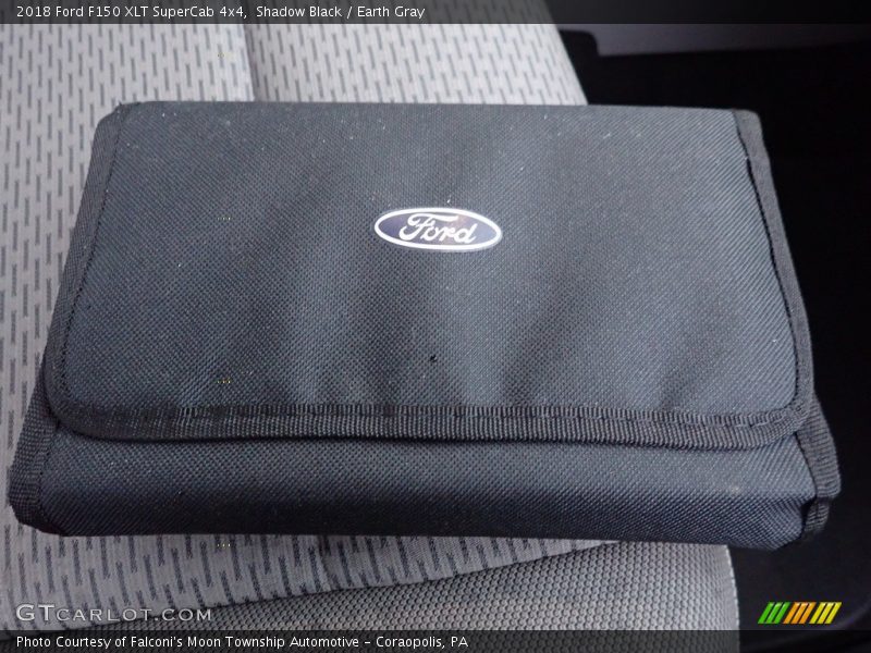 Shadow Black / Earth Gray 2018 Ford F150 XLT SuperCab 4x4
