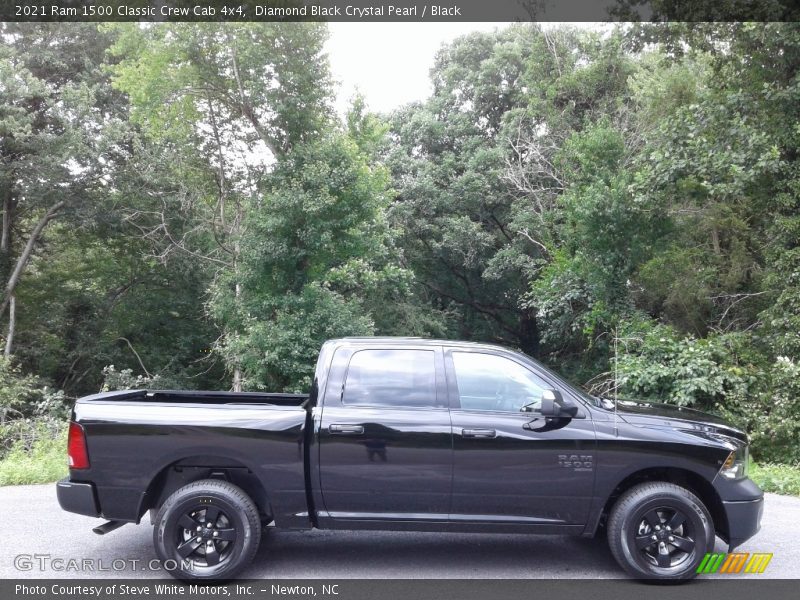 Diamond Black Crystal Pearl / Black 2021 Ram 1500 Classic Crew Cab 4x4