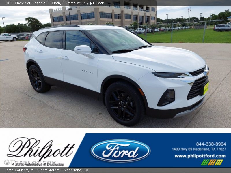 Summit White / Jet Black 2019 Chevrolet Blazer 2.5L Cloth