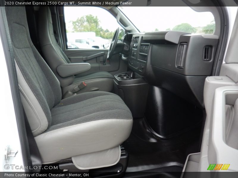 Summit White / Medium Pewter 2020 Chevrolet Express 2500 Cargo WT