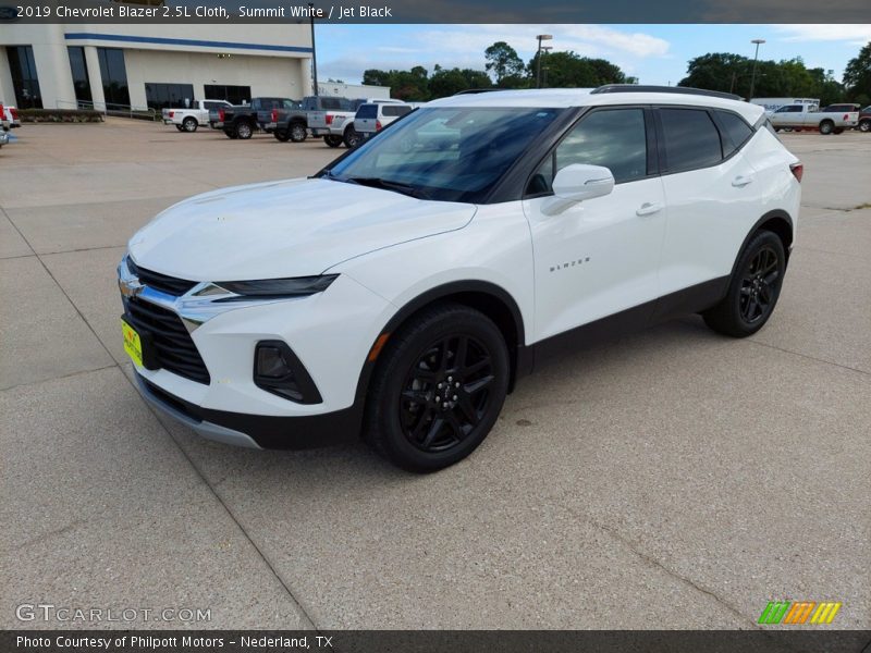 Summit White / Jet Black 2019 Chevrolet Blazer 2.5L Cloth
