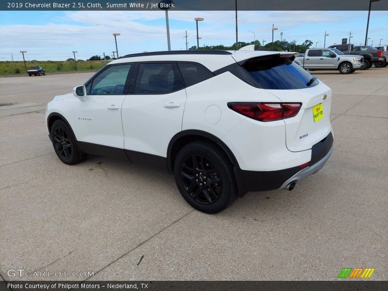 Summit White / Jet Black 2019 Chevrolet Blazer 2.5L Cloth