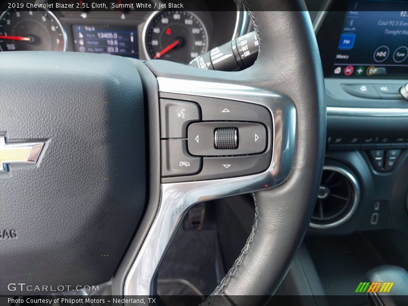 Summit White / Jet Black 2019 Chevrolet Blazer 2.5L Cloth