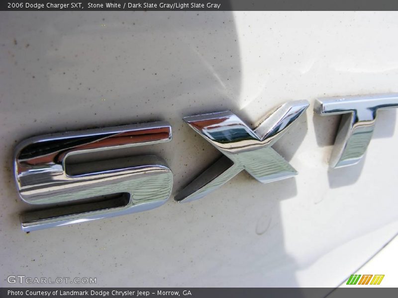 Stone White / Dark Slate Gray/Light Slate Gray 2006 Dodge Charger SXT