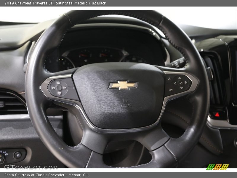 Satin Steel Metallic / Jet Black 2019 Chevrolet Traverse LT