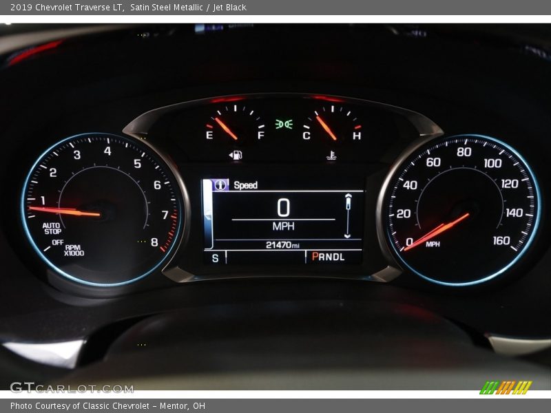 Satin Steel Metallic / Jet Black 2019 Chevrolet Traverse LT